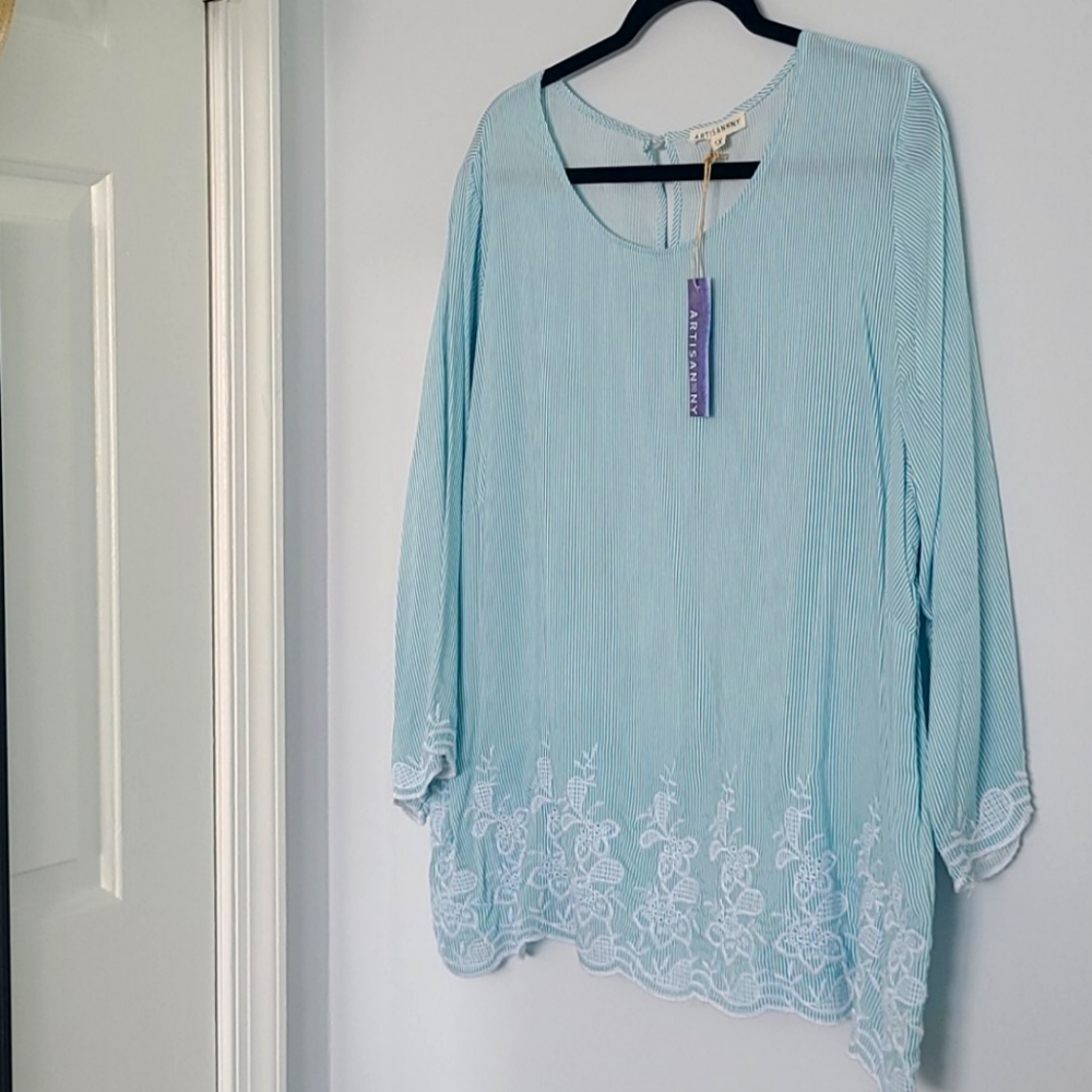 NWT Striped blouse